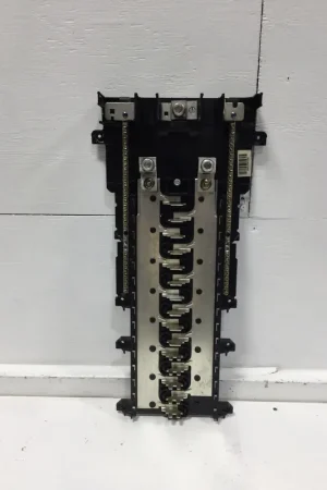 Big Sale Square D HOM3040L200TC/K 200 Amp 15 Space 120/240V Load Center Guts Only 9" X 21"