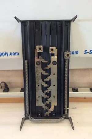 Exclusive Siemens 10 Space 30 Circuit MLO/MB Conv 200 Amp 120/240 VAC Type Q Guts Only 9"W x 17"T