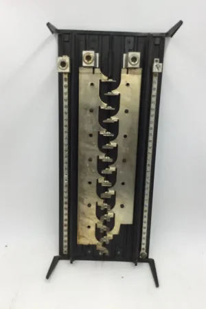 Exclusive Siemens/ITE 15 Space 30 Circuit 200A 120/240VAC Convertible MLO Aluminum Buss