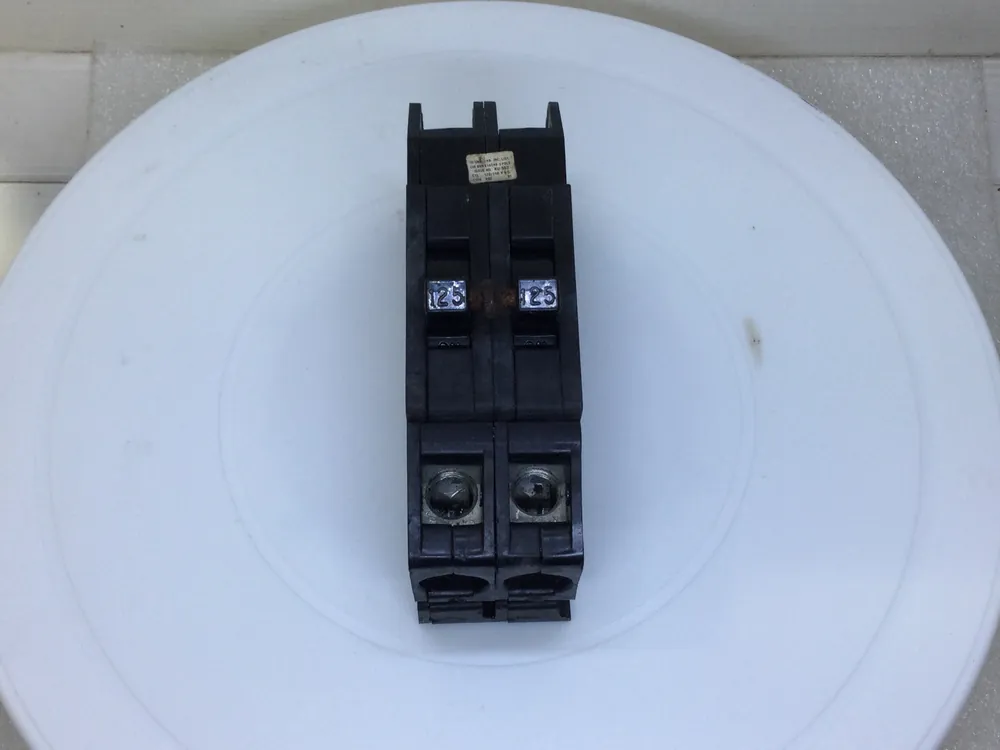 Instant Buy Zinsco HQC125 125 Amp 2 Pole 120/240V Plug In Type HQC Circuit Breaker
