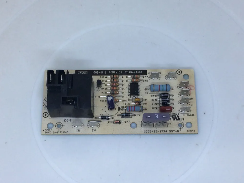 Goodman 1005-171B PCBFM103 Furnace Fan Control Circuit Board - Cosmetic Flaw Secure Checkout