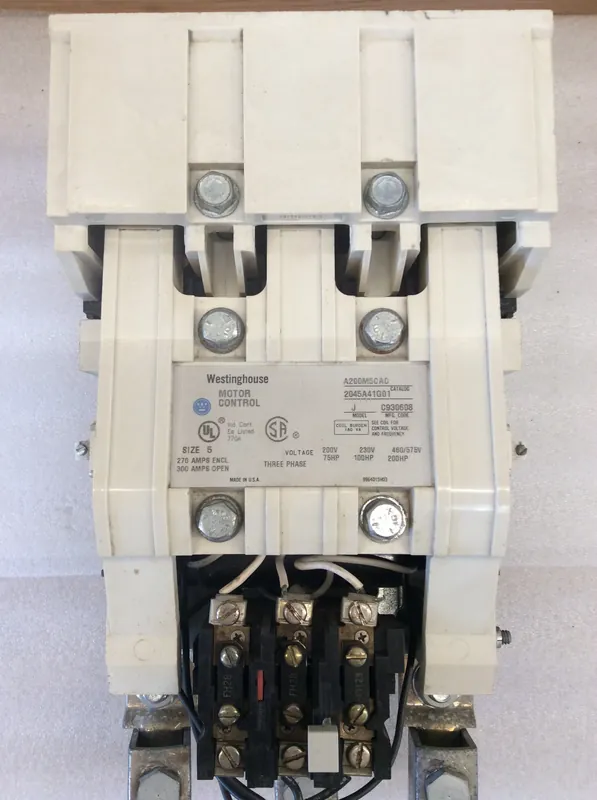 Special Offer Westinghouse A200M5CAC 3 Phase Motor Control Size 5 575VAC @ 200Hp Max 270A Encl. 300A Open