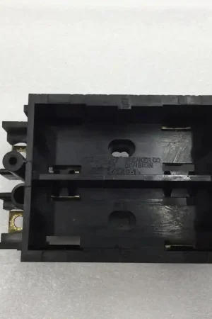 Walker ITE R-1982-1 Fuse Pull Out Base 30 Amp 240Vac Top Pick