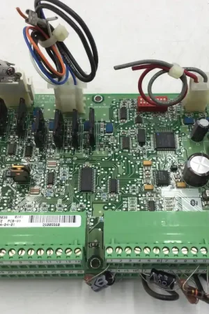 New Arrival Carrier Chiller CMM Control Board CEPL130260-02