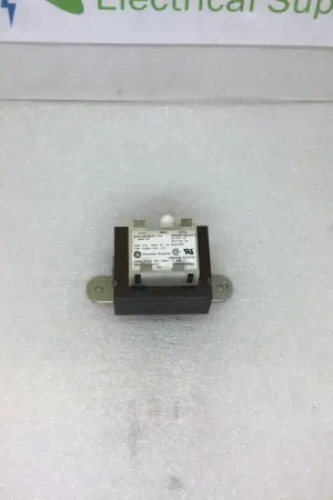 Bulk Order GE Industrial Systems CR453XT1BE1EP 208/240V Primary 24VAC 40VA 50/60Hz Secondary Class 2 Control Transformer