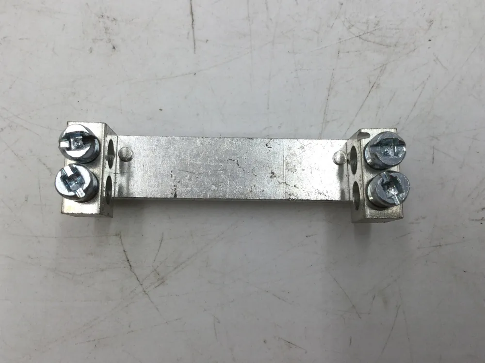 While Supplies Last CMC NA-35 4 Position Lug 4-14 CU9AL Ground Bar