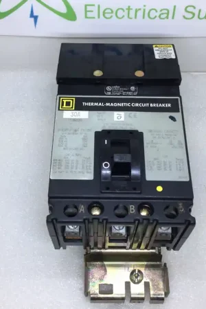 Worldwide Shipping Square D FA36030 3 Pole 30 Amp 600v I Line Circuit Breaker - Gray Face