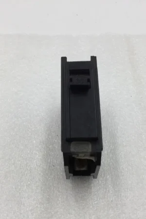 Best Seller GTE/Sylvania Challenger BQ130 30 Amp Single Pole Bolt on Circuit Breaker