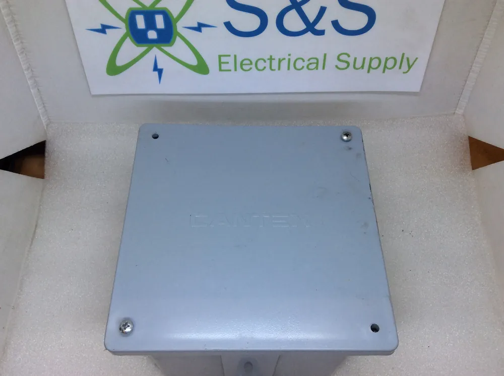 Fan Favorite Cantex 5133710 6" x 6" x 4" PVC Junction Box Nema4X Screw Top Cover (New Open Box)