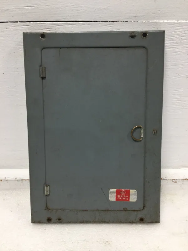 Warranty Included GE General Electric TRP810F/S 100 Amp 8 Space 120/240V Panel Door 13" x 9 1/8"