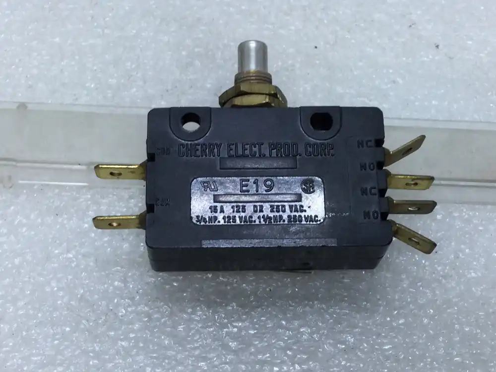 Wholesale Cherry Electrical Products E19-00M Switch Snap Action DPDT 15 Amp 125-250V