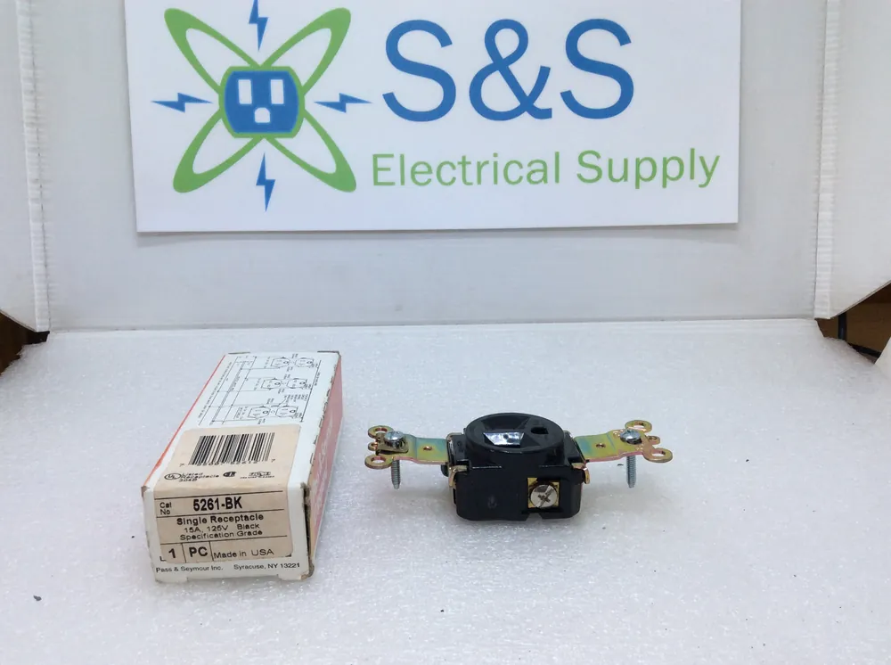 Luxury Pass & Seymour 5261-BLK Single Receptacle 15A 125V