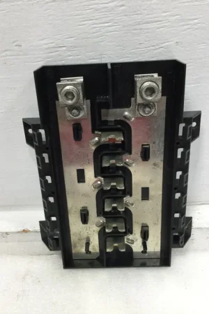 Budget Siemens I1220L1200CT 200 Amp 6 Space 120/240 VAC Load Center Guts Only 7" X 9"
