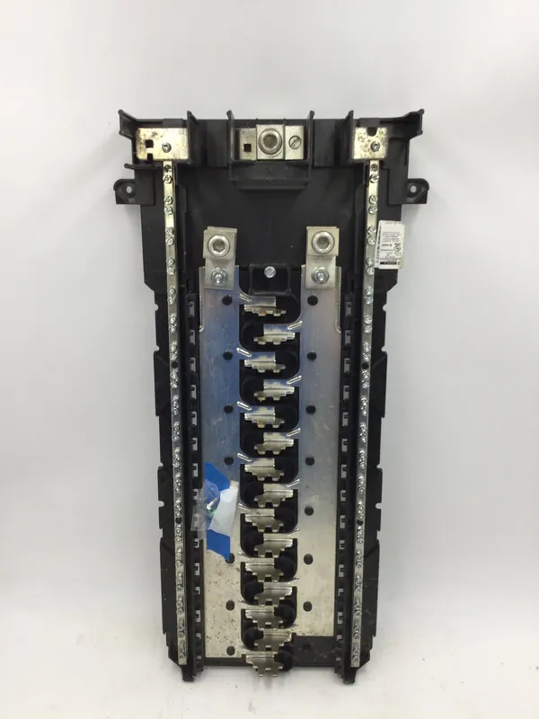 Square D HOM3060L225PGC 225 Amp 30 Space 120/240V Load Center Guts Only 10"x21" Top Pick