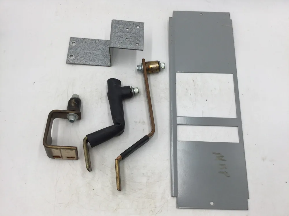 Holiday Sale Eaton KPRL4KDS 400 Amp 3 Phase DK, KD, CKD, HKD, KDC Mounting Hardware