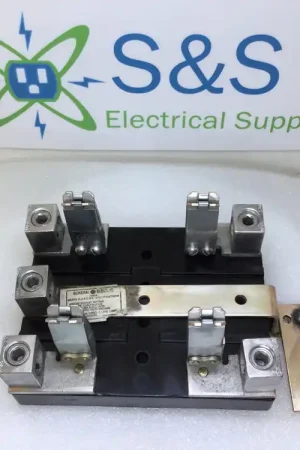 Worldwide Shipping GE General Electric T200A 200 Amp Continuous 120/240V 1 Phase Meter Socket