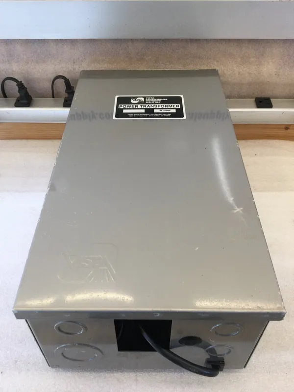 Super Sale Vista Lighting MT-300 120V Input 11V-15V 300W Output Low Voltage Landscape Lighting Transformer