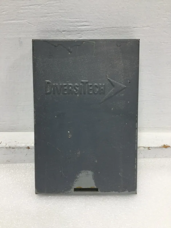 DiversiTech DDS-60U 60 Amp 120/240V Disconnect Cover Only w/o Hinges 7 1/2" x 5" Trending