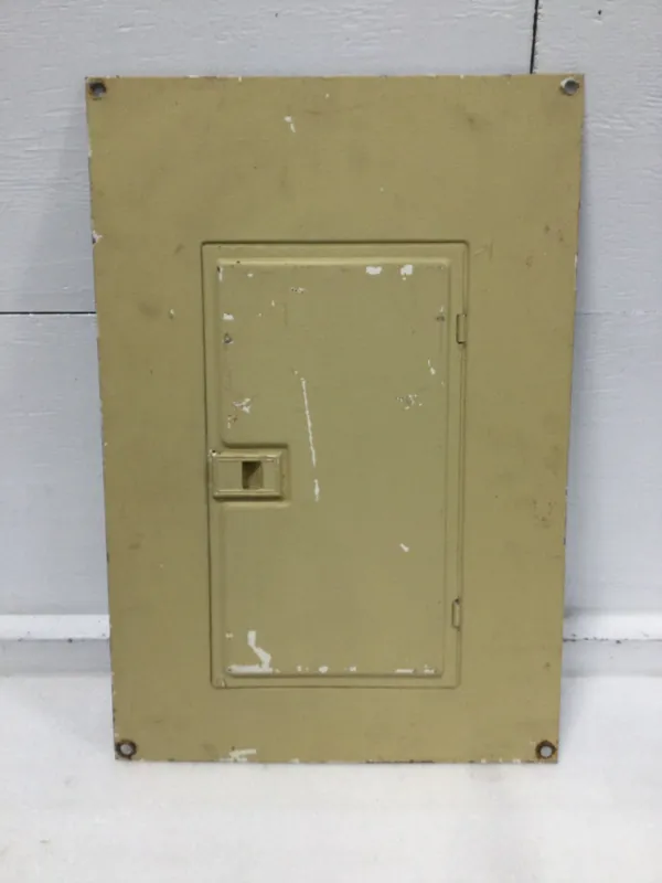 Weekend Sale Square D QOC24U 125 Amp 24 Space 120/240V Panel/Door Only w/Main 21" x 14 1/4"