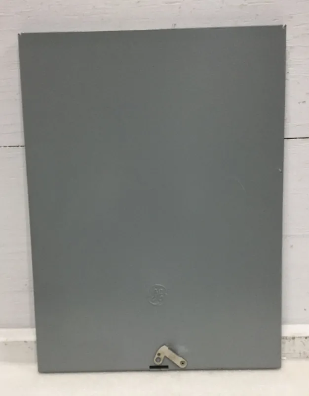 General Electric TSMR815CSFLFMG 150 Amp 8 Space 120/240V Panel 19 1/4" x 14 3/8" Clearance
