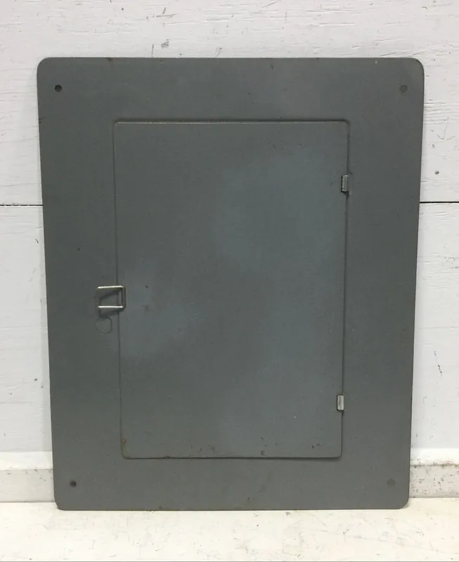Bryant B20-40BSM 200 Amp 20 Space 120/240V Panel/Door Only 19 1/4" x 15 5/8" Luxury