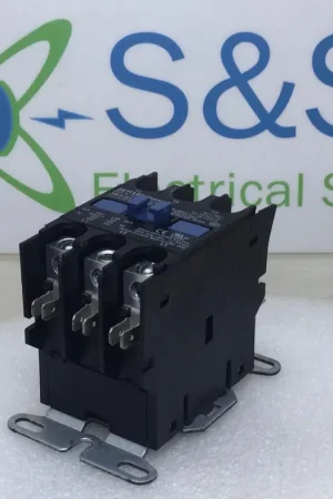 Zettler Controls XMC0-323-EBBD00F 40 Amp 3 Pole 600V Contactor Coil Top Pick