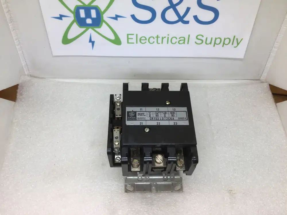 General Electric CR153L072CKA 90 Amp 240-600V 3 Pole Contactor w/ 120 VAC Coil Sale