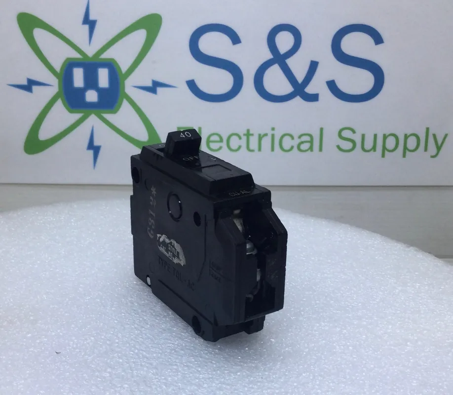 Affordable GE TQL/THQL1140 40 Amp 1 Pole 120/240V Circuit Breaker - Cosmetic Flaw