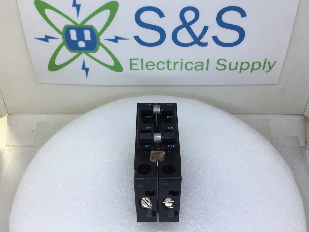Buy Direct Square D QOT23030 30/30 Amp 4 Pole 120/240V Circuit Breaker w/Shaved Hook - Flaw