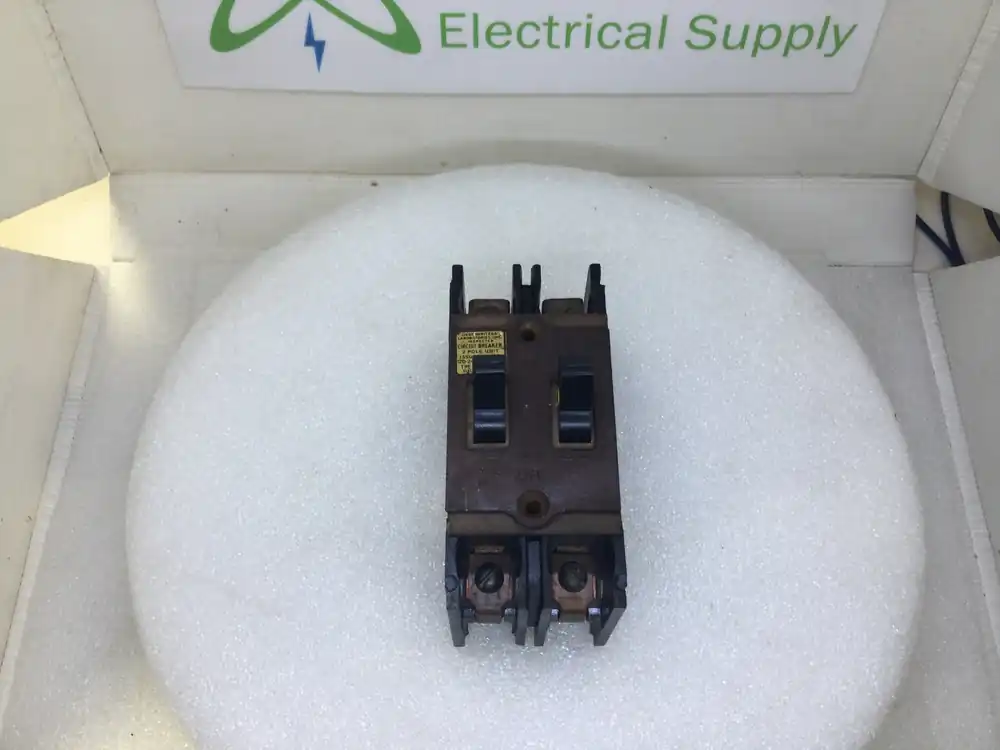 Trumbull Electric 20/20 Amp 2 Pole 120/240V Vintage Breaker - Cosmetic Flaw Deal