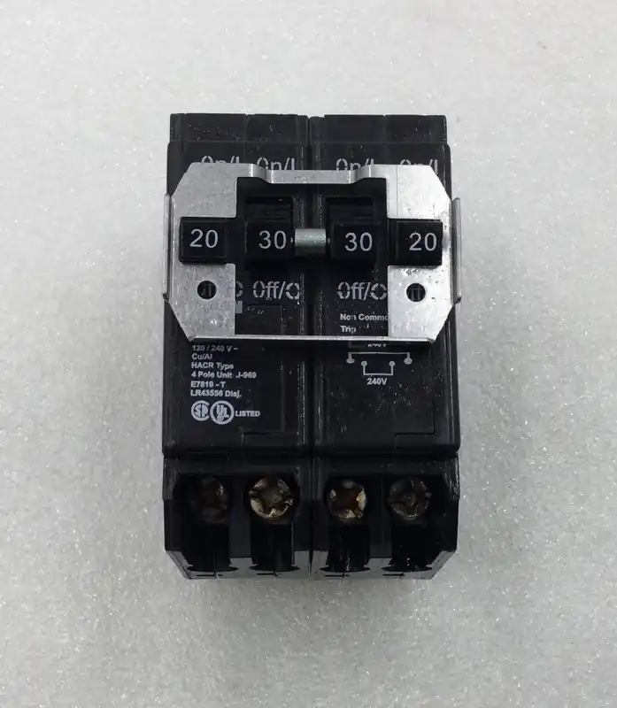 Eaton BQ220230/A220230CT 20/30Amp 4 Pole 240V Circuit Breaker Original