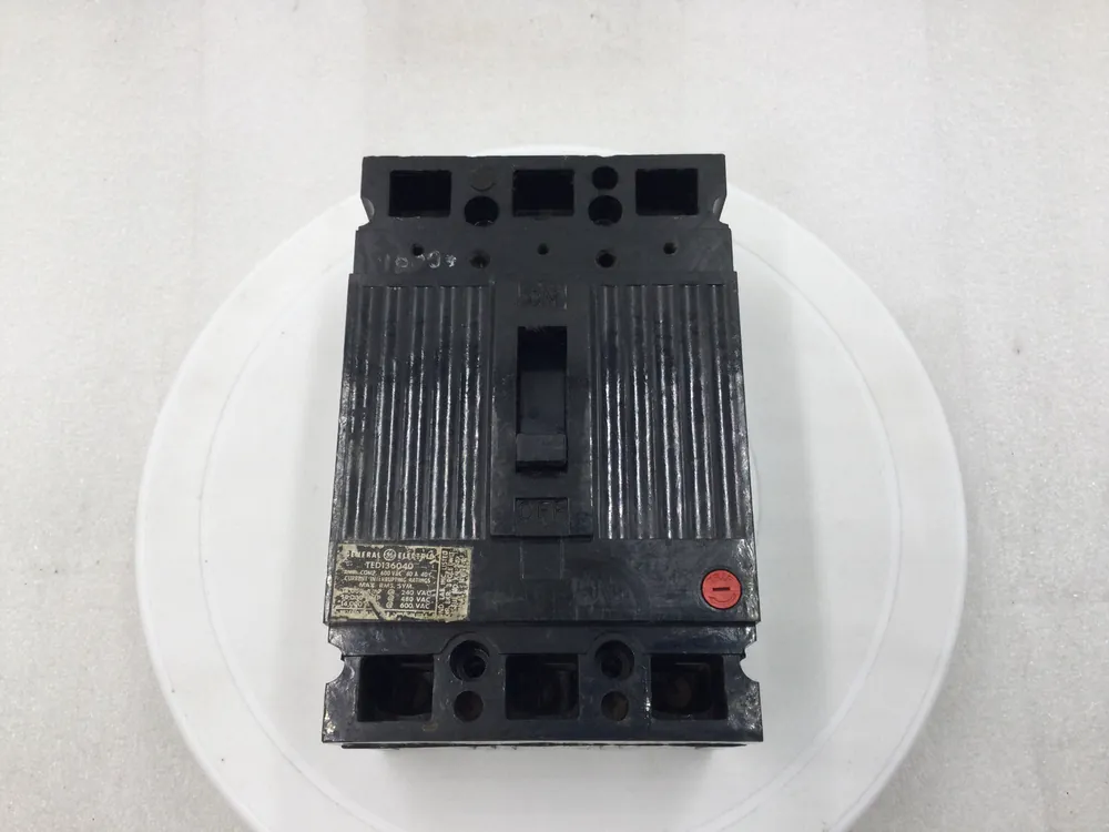 Super Sale GE/General Electric TED136040 40 Amp 3 Pole 600V Circuit Breaker
