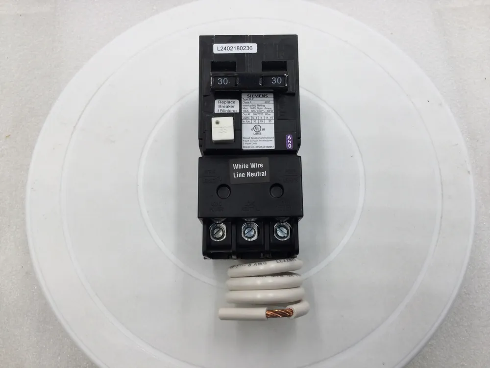Siemens BLF230 30 Amp 2 Pole 120/240v Circuit Breaker Special Discount
