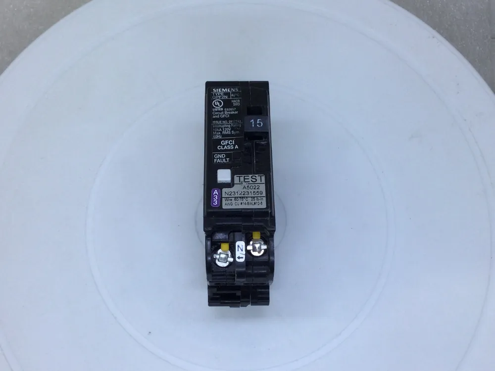 Siemens QF115AN 15 Amp 1 Pole 120V GFCI Type QPF2N Circuit Breaker Limited Offer