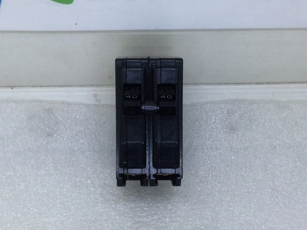 Square D QO240 40 Amp 2 Pole 120/240V Type QO Circuit Breaker - Old Style Editor’s Pick