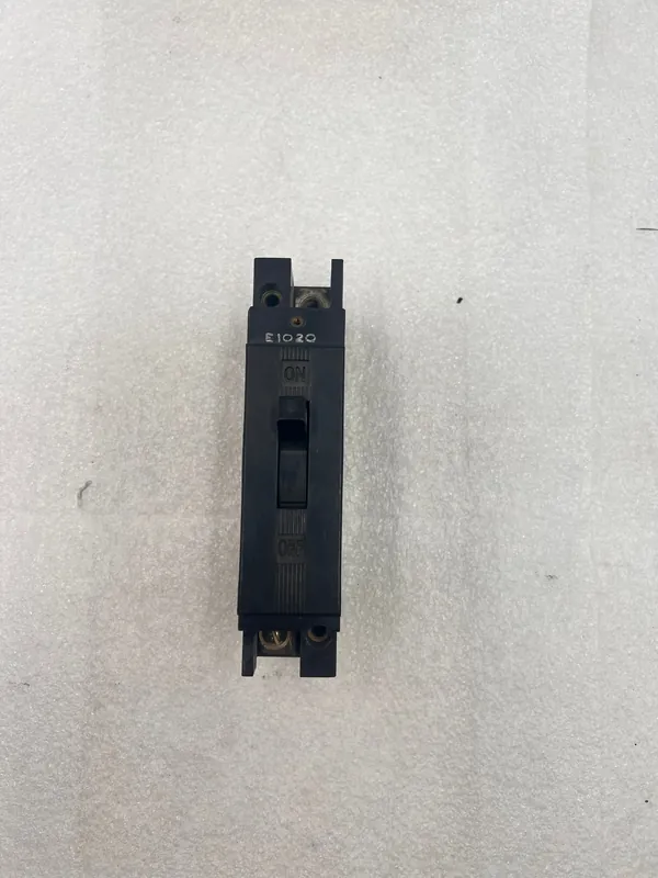 Free Delivery Westinghouse E-7819 20 Amp Single Pole 120 VAC Circuit Breaker