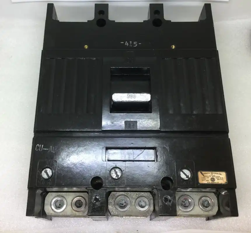 GE/General Electric TJJ436300 300 Amp 3 Pole 600V Molded Case Circuit Breaker Authentic