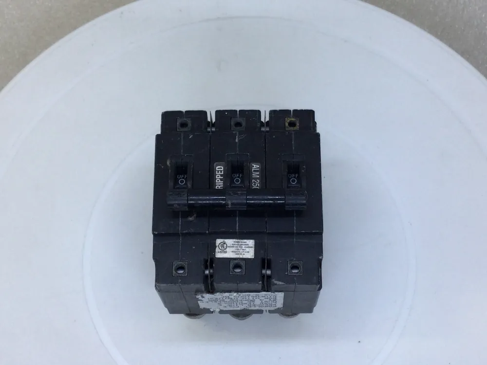 Today Only Airpax CMLHPK111-1RLS4-33518-1 250 Amp 3 Pole 80V Bullet Circuit Breaker