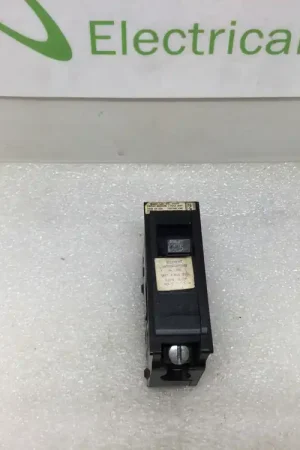 Affordable Crouse Hinds/Arrow Hart MP115/MP-C115 15 Amp 1 Pole 120/240V Circuit Breaker