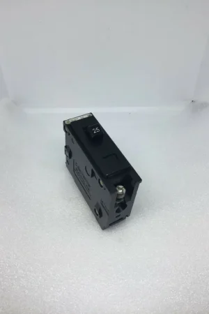 Cutler Hammer BAB1025 25 Amp 1 Pole 120/240V Circuit Breaker Fast Shipping
