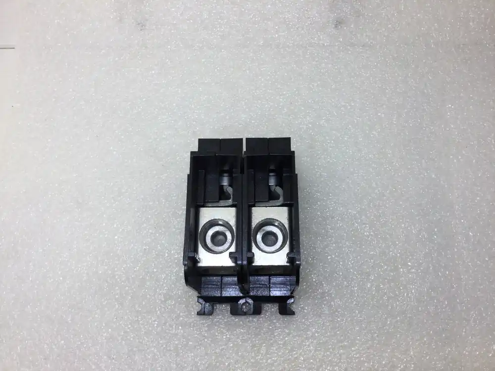Eaton BRS225 225 Amp 2 Pole Load Center Lug Kit with Sub Feed Limited Edition