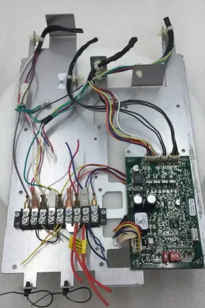 Trane D156236G01 Electronic Expansion Valve Control Board w/ Metal Cover Budget