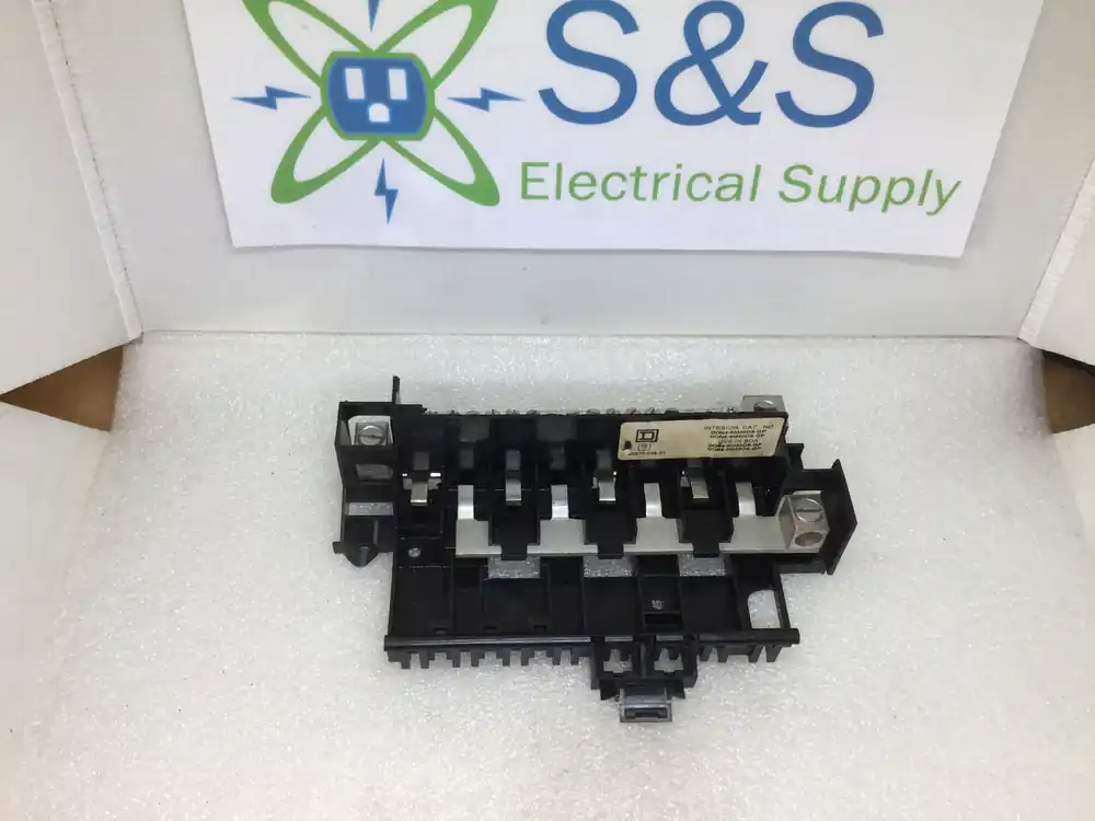 Limited Offer Square D QON4-8M30DS 4 Space 8 Circuit 30A Breaker Base Type QOB Guts Only