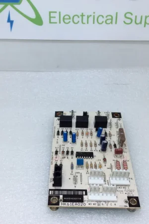 Popular Carrier Controls HK61EA020 HVAC Control Circuit Board (Please See Photos Below)