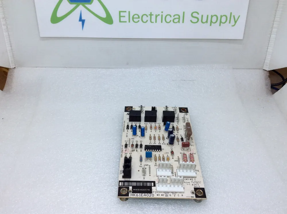 Popular Carrier Controls HK61EA020 HVAC Control Circuit Board (Please See Photos Below)