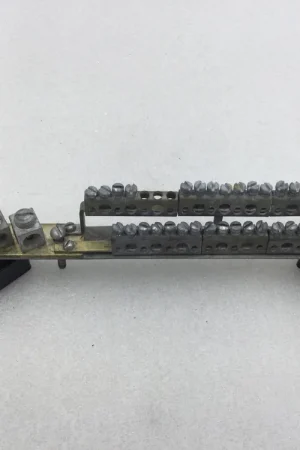 Fast Shipping GE General Electric 42 Position Neutral/Ground Bar Kit for TQD Series Load Centers