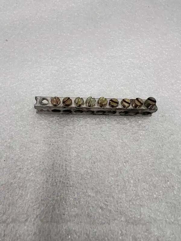 Premium Square D 10 Position Ground Bar