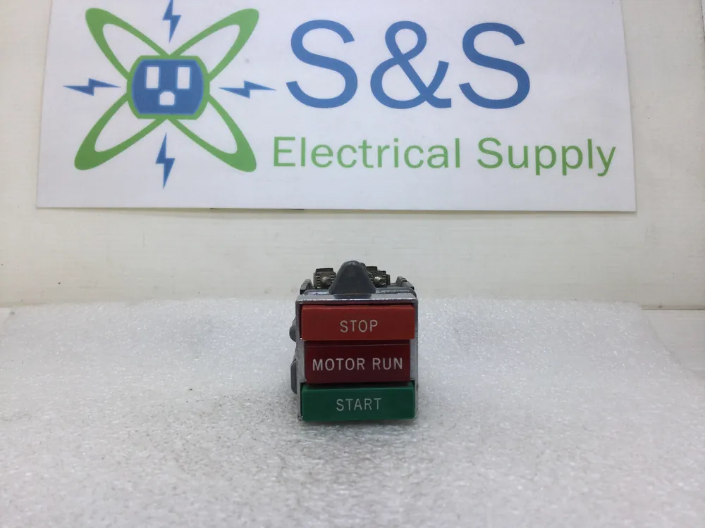 Cutler-Hammer 120 VAC Stop/Start/Motor Run Control Button KLA2 3089 with 1 NO & 1 NC Contacts and 6 Volt Lamp In Demand