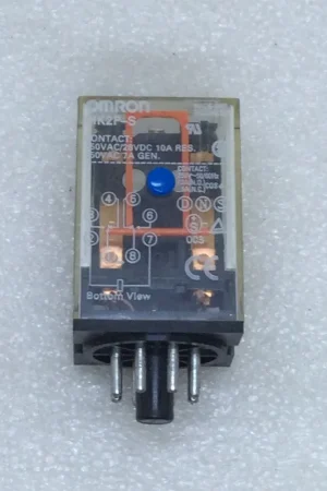 Modern Omron MK2P-S 8 Pin 250 VAC/28 VDC 10 Amp DPDT Relay/Contact